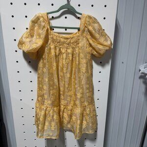 NWT Moon River Golden Yellow Floral overlay button down back mini dress